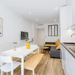 Renting - Republique - Garibaldi Chic 3 Bedrooms 3 Bathrooms Balcony Aircon * 니스